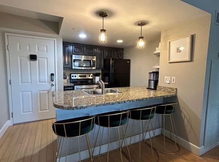 450 N Arlington Avenue, Unit 402, Reno, NV 89503 Photo