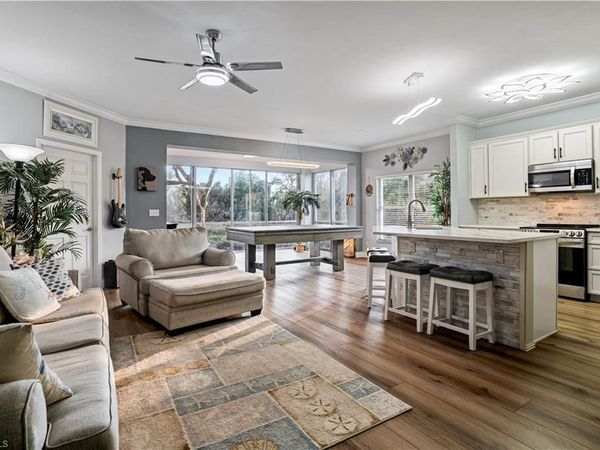 5140 Cobble Creek CT, Unit 104, NAPLES, FL 34110