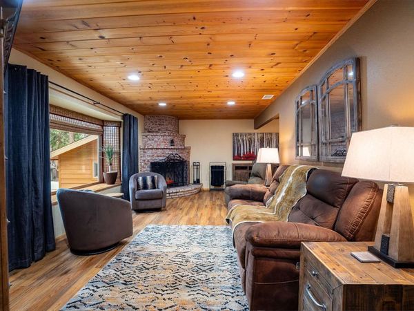 25169 Franklin Drive, Idyllwild, CA 92549