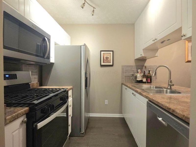 6688 Axtel Drive, Unit 3D, Canal Winchester, OH 43110 Photo 15