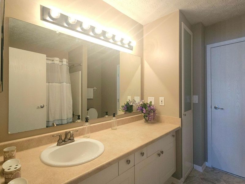 6688 Axtel Drive, Unit 3D, Canal Winchester, OH 43110 Photo 46