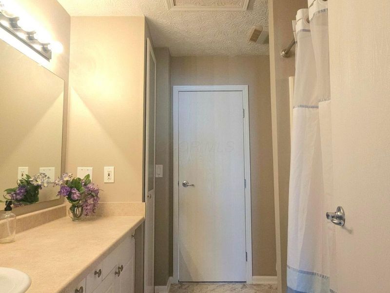 6688 Axtel Drive, Unit 3D, Canal Winchester, OH 43110 Photo 46