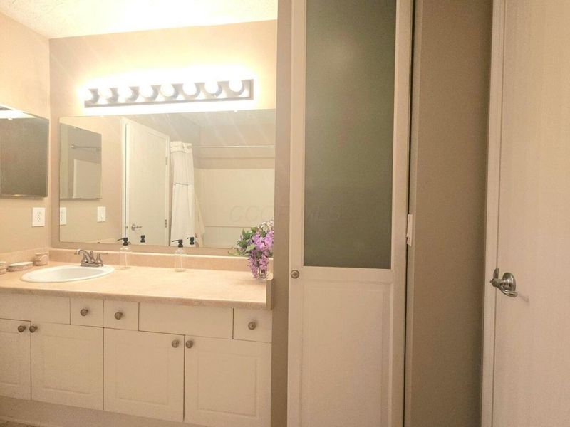 6688 Axtel Drive, Unit 3D, Canal Winchester, OH 43110 Photo 52