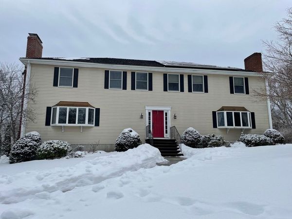 4 Indiana Ave, Unit 4, Woburn, MA 01801