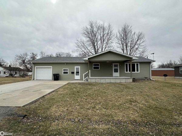 2013 Monroe Street, Unionville, MO 63565