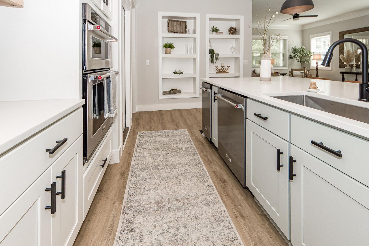 1123 Blakeway Street Photo 14