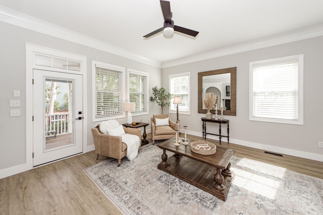 1123 Blakeway Street Photo 17