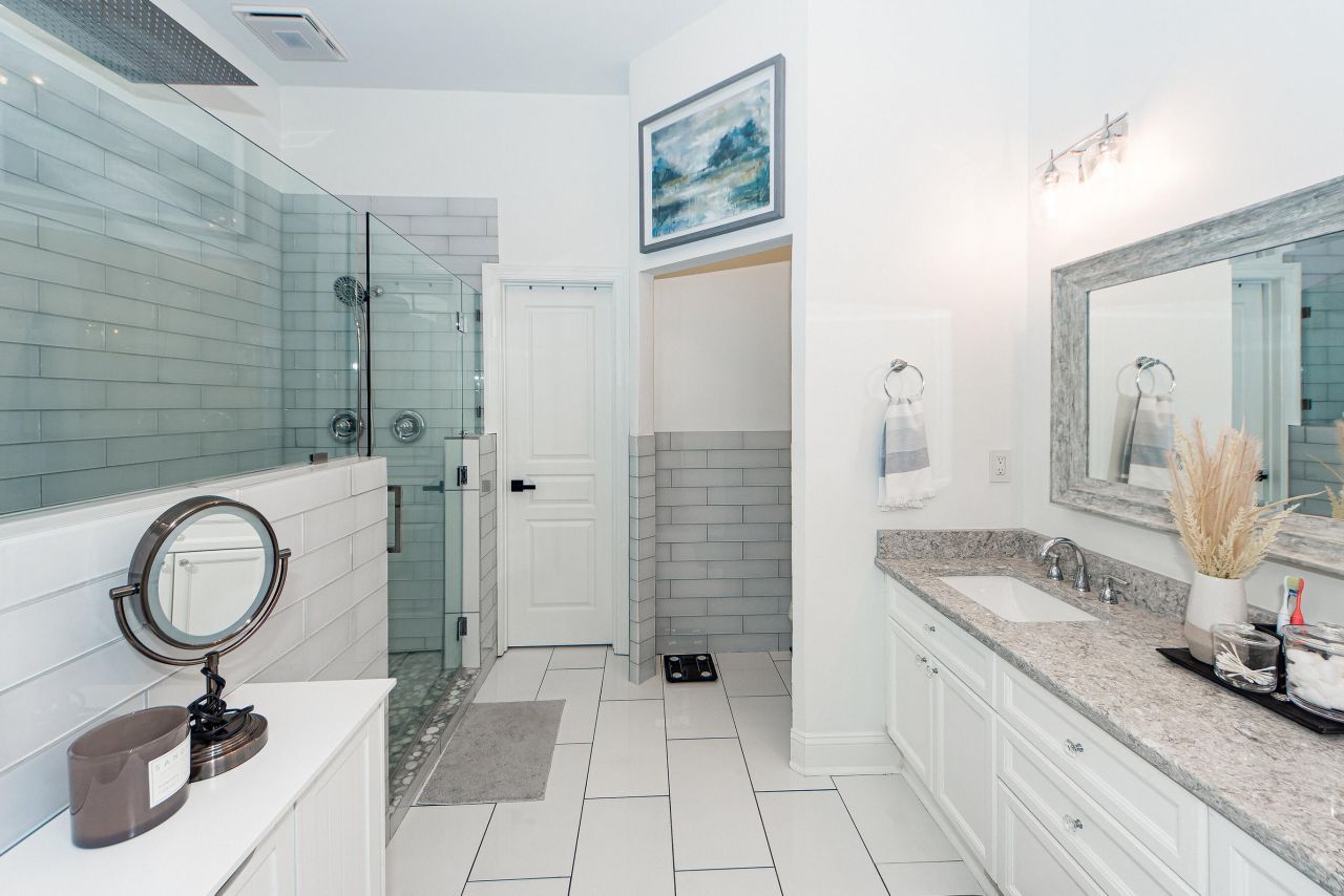 1123 Blakeway Street Photo 24