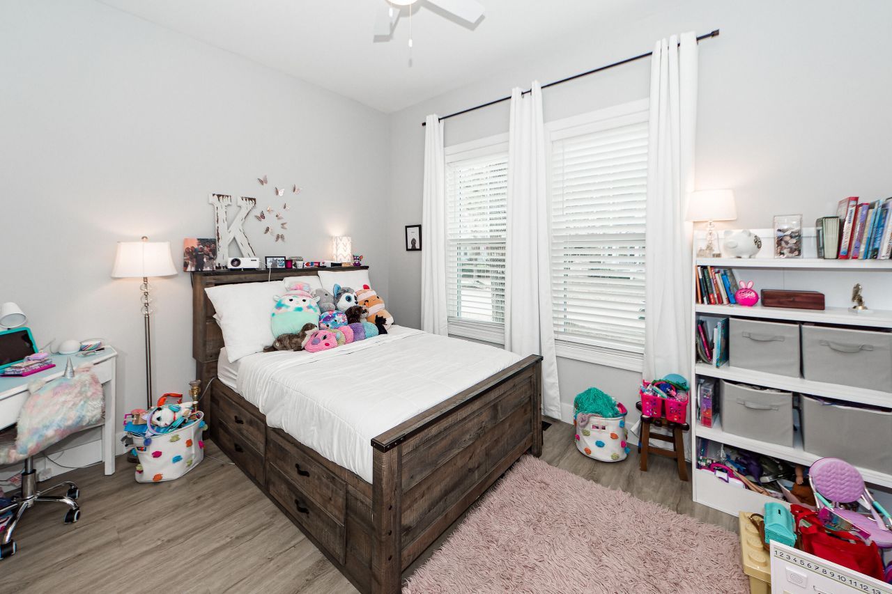 1123 Blakeway Street Photo 35