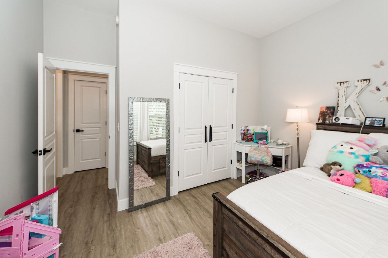 1123 Blakeway Street Photo 36