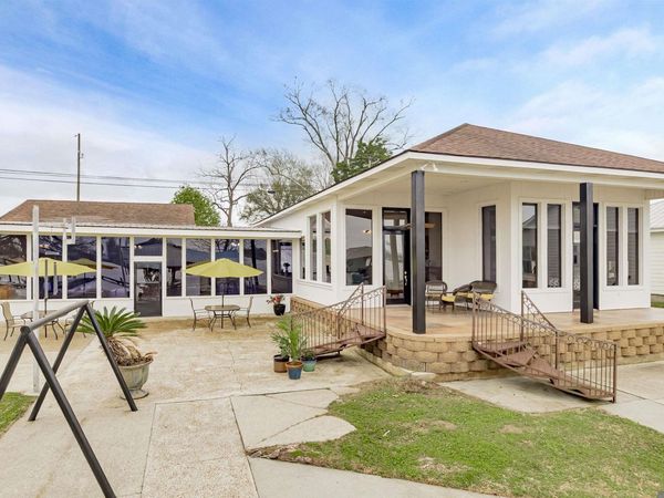 8689 Island Rd, Ventress, LA 70783