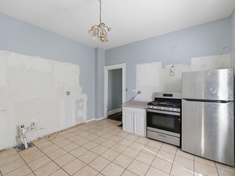 107 W Sixty Fifth Street, Cincinnati, OH 45216 Photo 21