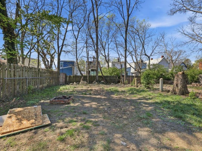 107 W Sixty Fifth Street, Cincinnati, OH 45216 Photo 5