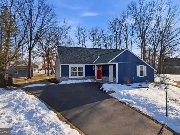 364 THATCHER CIRCLE, HARLEYSVILLE, PA 19438
