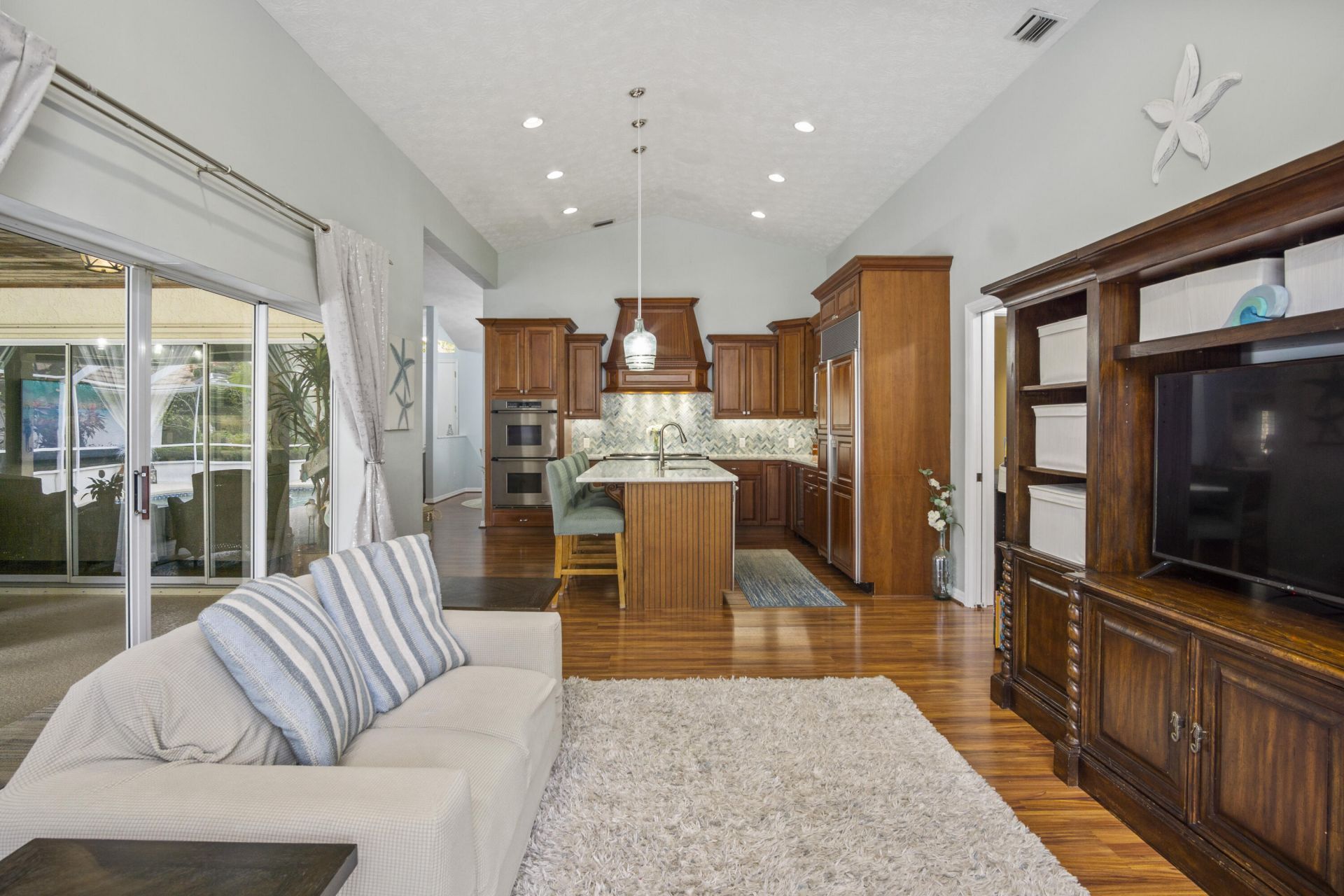 721 SW Lighthouse Drive, Palm City, FL 34990 Photo