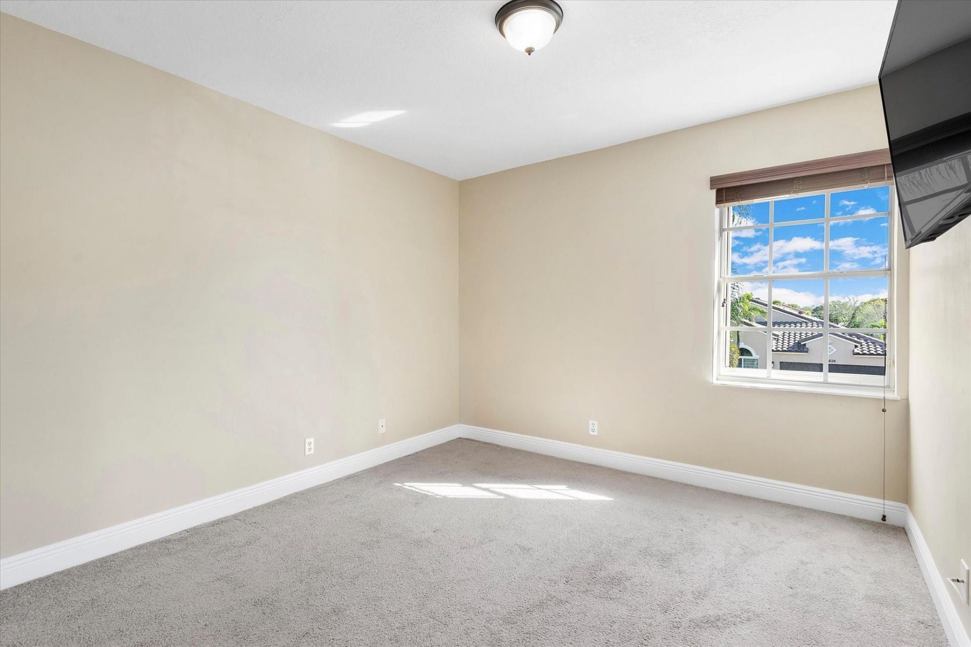 18435 NW 10th Street, Pembroke Pines, FL 33029 Photo