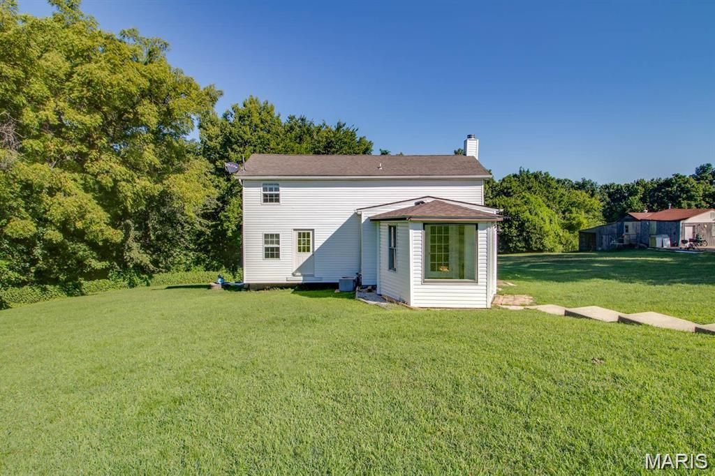 5158 Mississippi River Road S, Golden Eagle, IL 62036 Main Photo