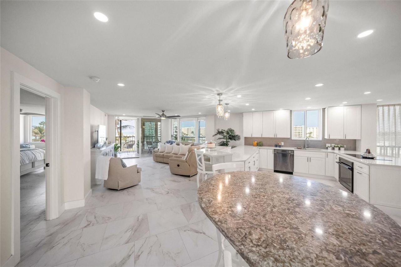 5880 Midnight Pass Road, Unit 511, Sarasota, FL 34242 Photo