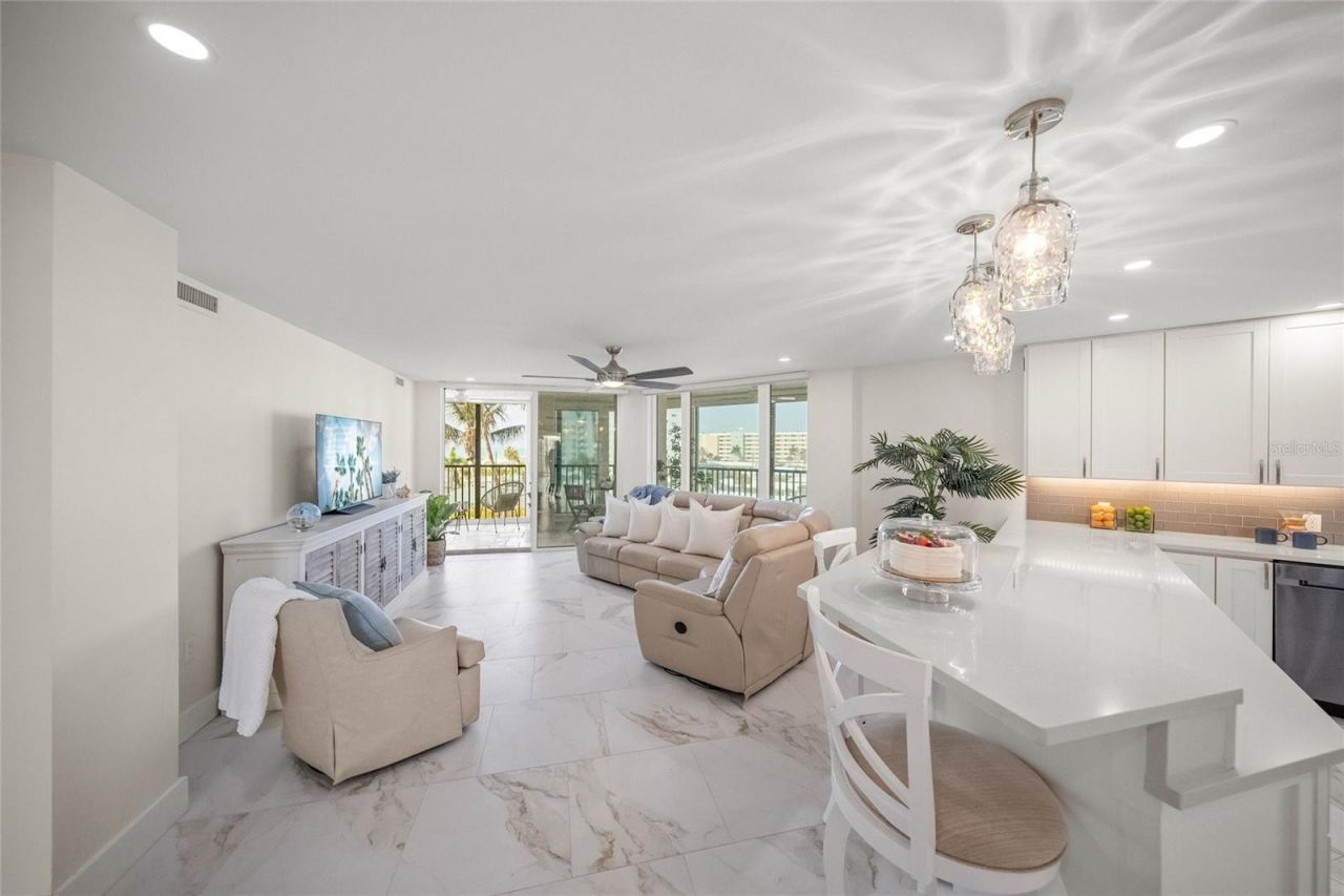 5880 Midnight Pass Road, Unit 511, Sarasota, FL 34242 Photo