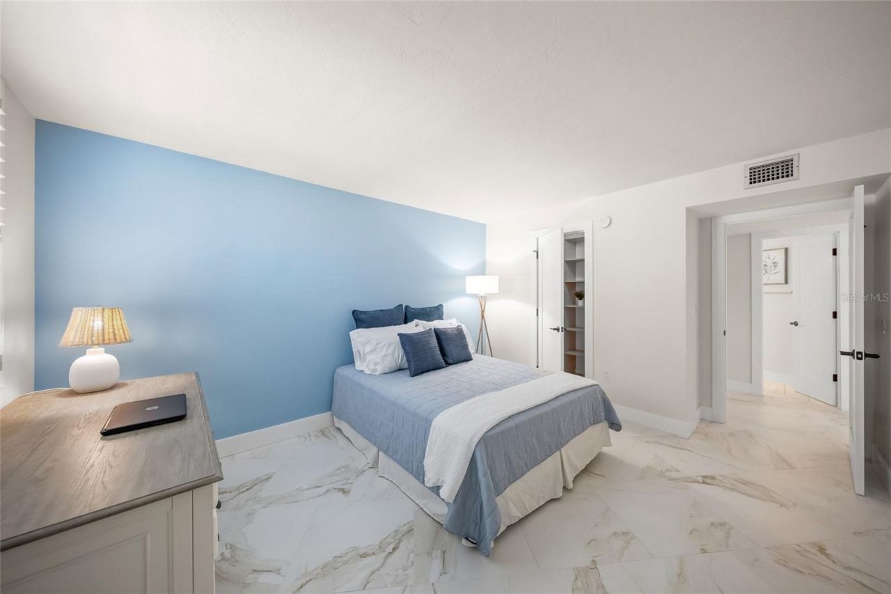 5880 Midnight Pass Road, Unit 511, Sarasota, FL 34242 Photo