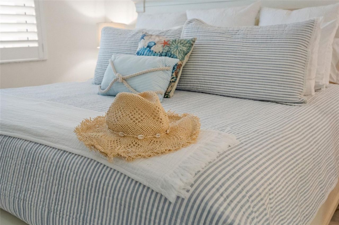 5880 Midnight Pass Road, Unit 511, Sarasota, FL 34242 Photo