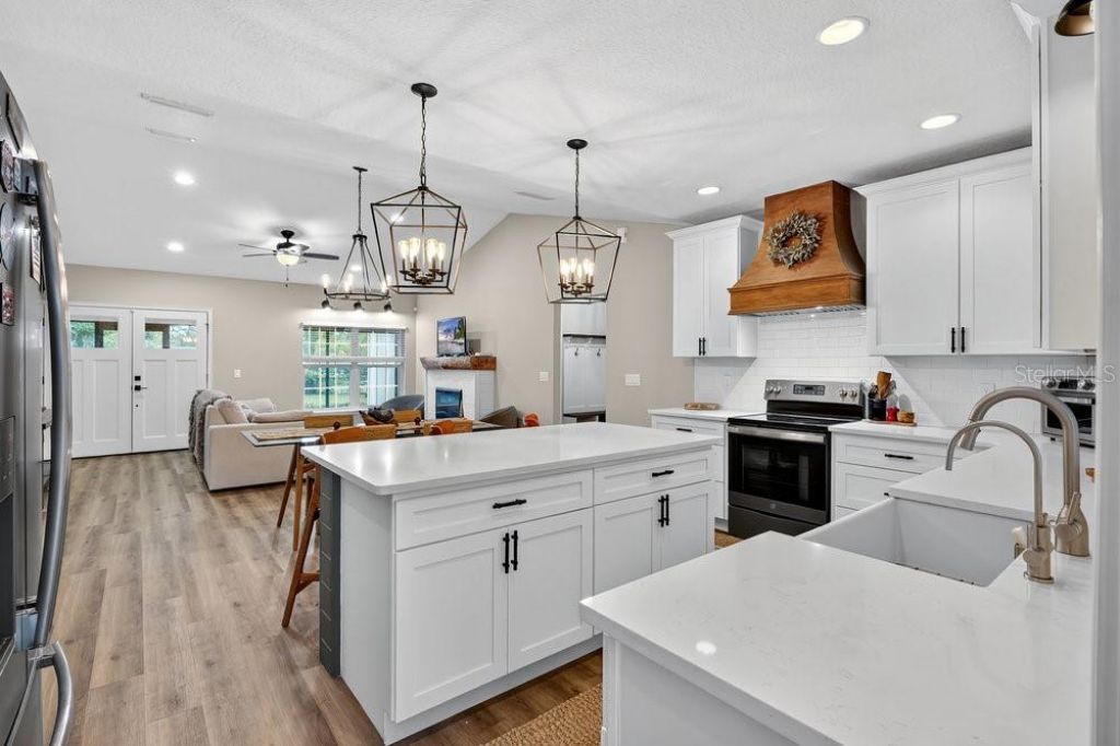 9054 Lincoln Road , Saint Cloud, FL 34773 Photo