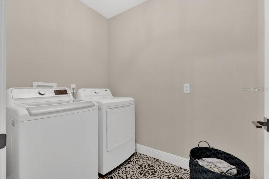 9054 Lincoln Road , Saint Cloud, FL 34773 Photo