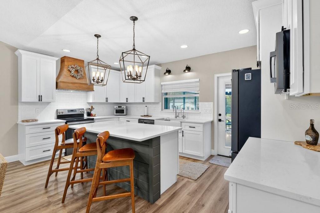 9054 Lincoln Road , Saint Cloud, FL 34773 Photo