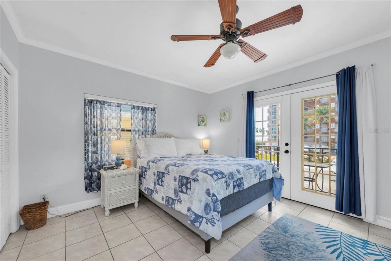16333 Gulf Boulevard, Unit 201, Redington Beach, FL 33708 Photo