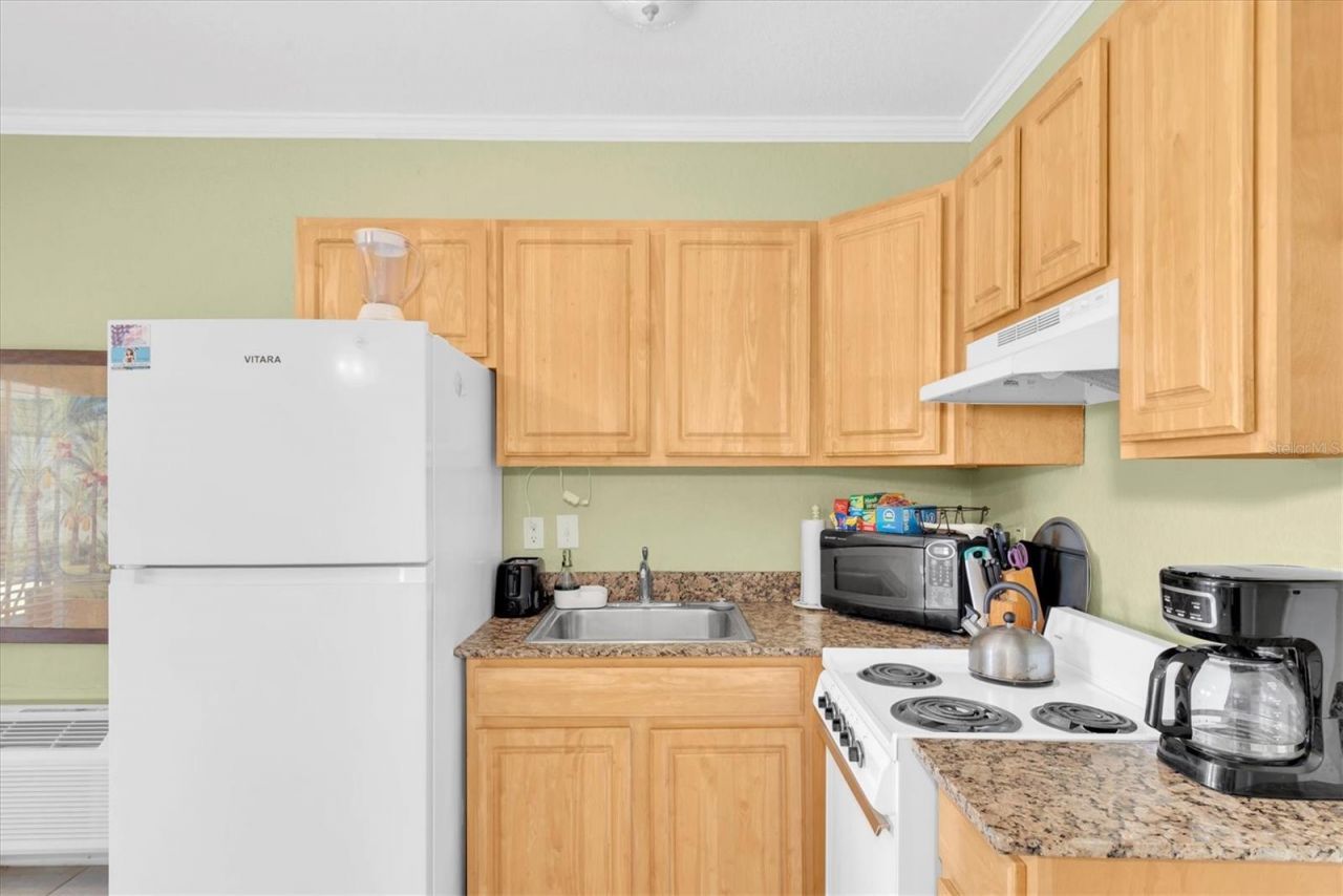 16333 Gulf Boulevard, Unit 201, Redington Beach, FL 33708 Photo