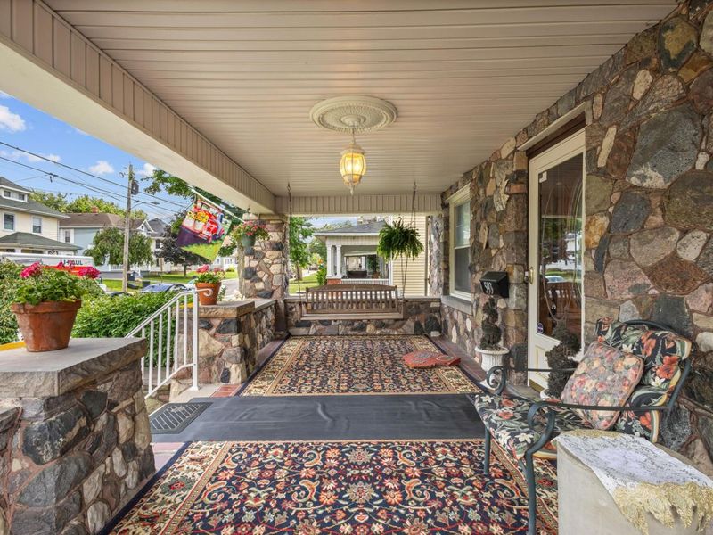 593 Windsor Street , Marion, OH 43302 Photo 2