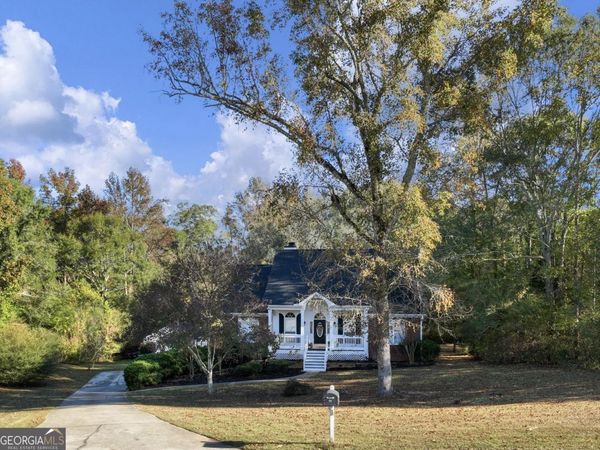 74 Indian Creek Way, Hoschton, GA 30548