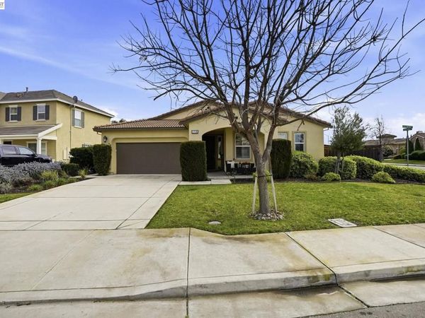 1718 1718 Kyle Dayton Dr, Tracy, CA 95376