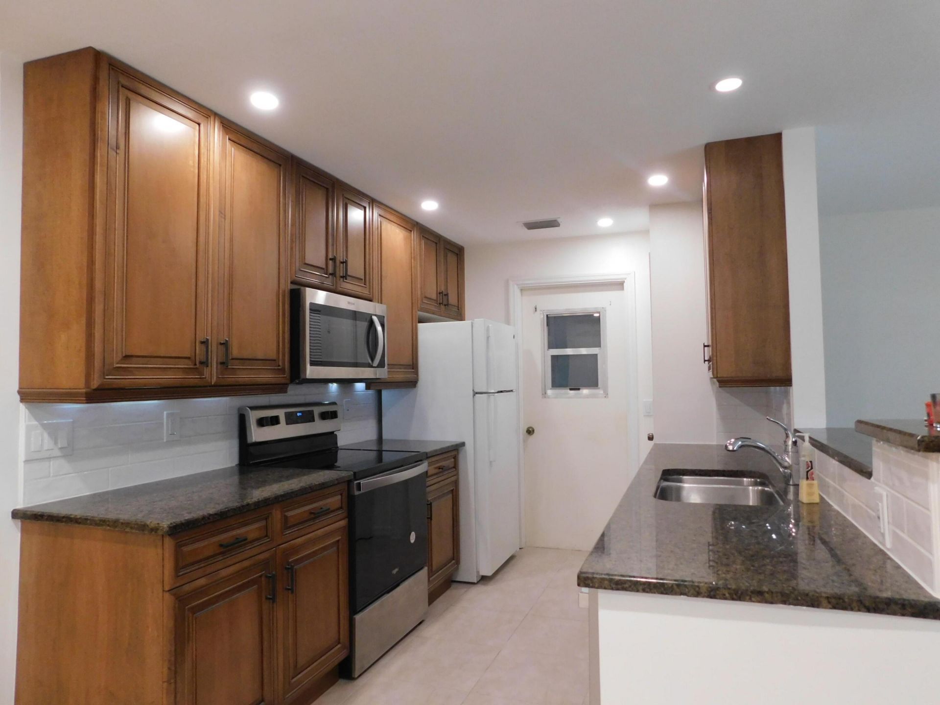 625 NE Larkspur Lane, Port Saint Lucie, FL 34983 Photo