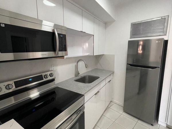 11 SW 52nd Ave, Unit 7A, Coral Gables, FL 33134