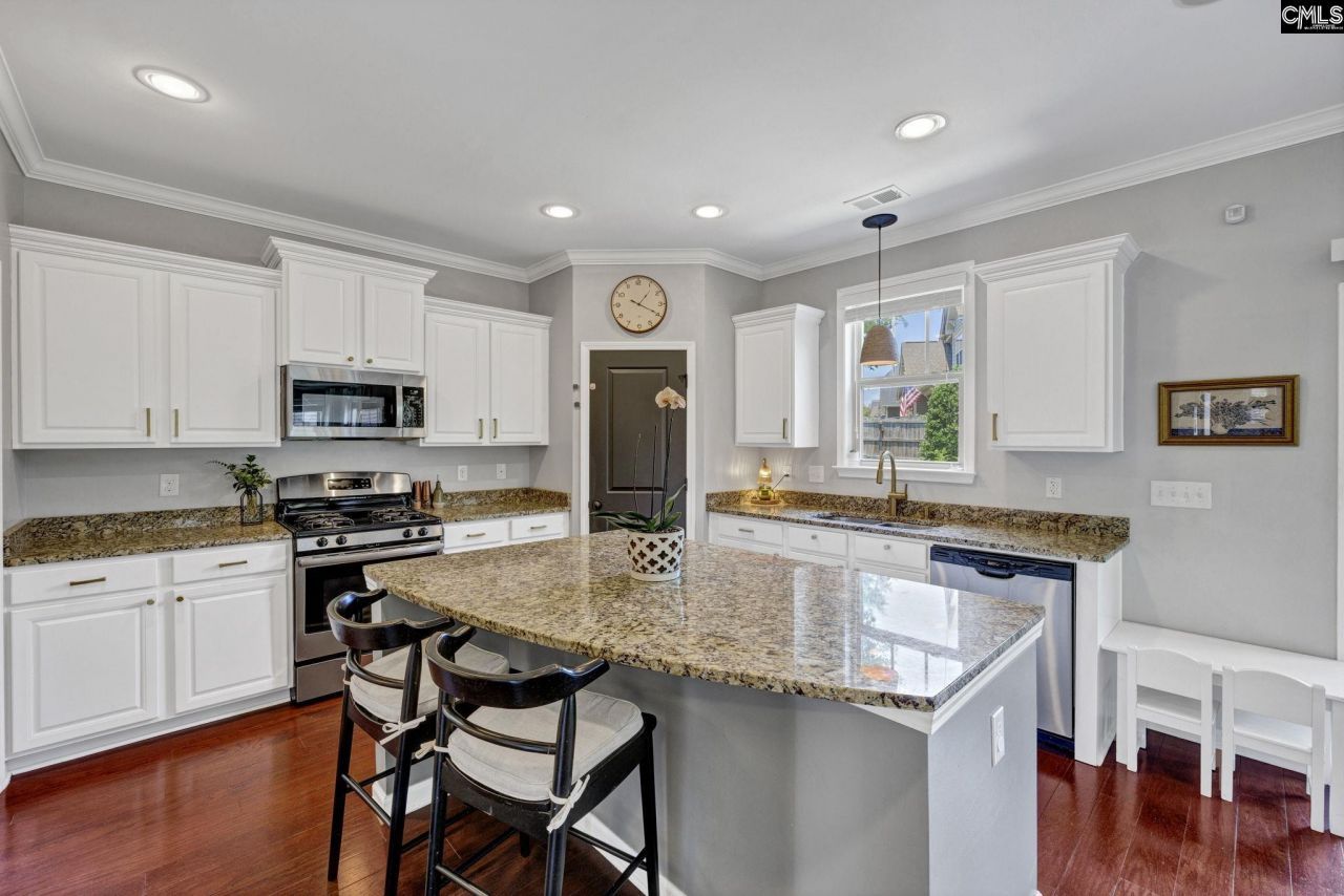 251 Tufton Court  Photo 11