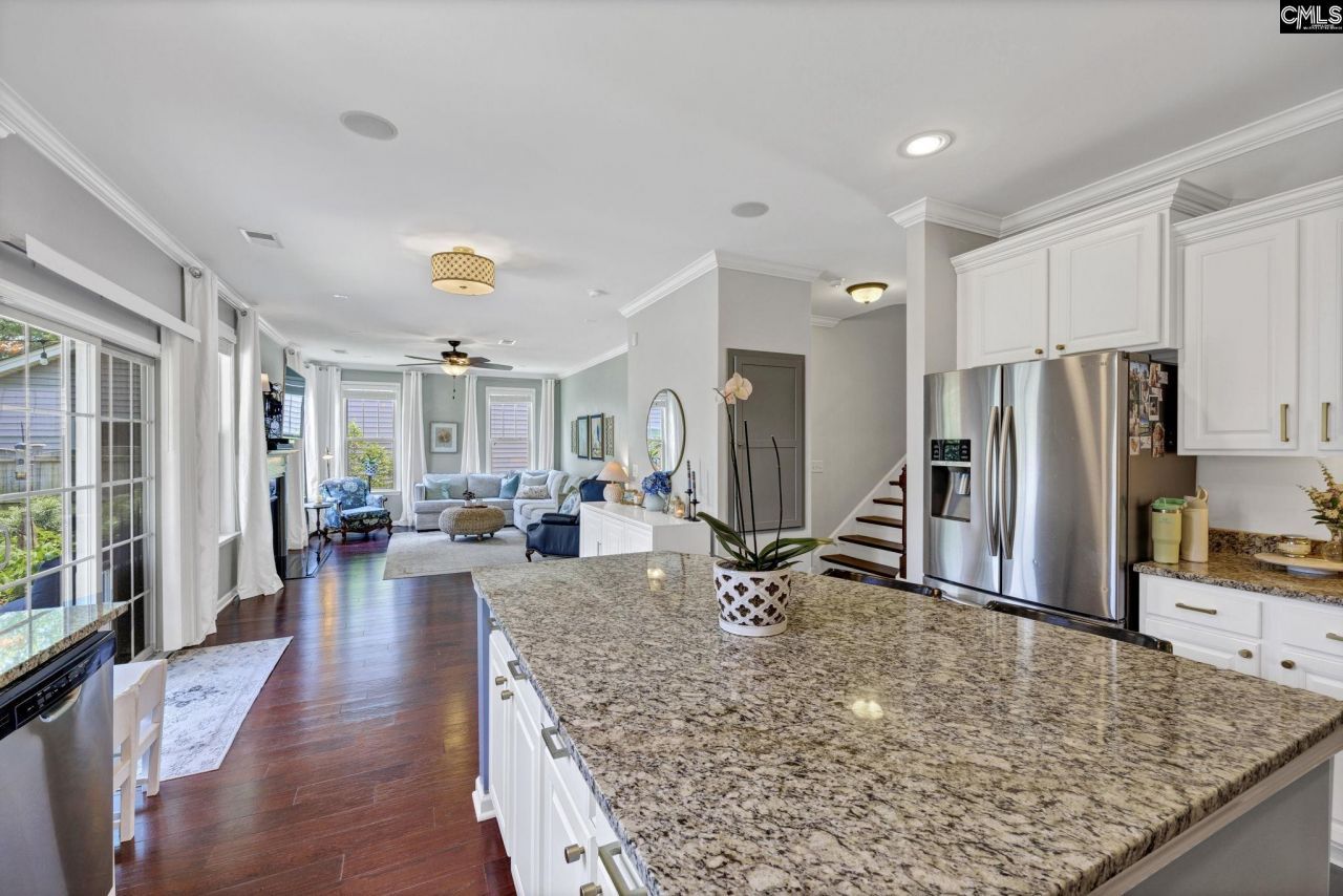 251 Tufton Court  Photo 14