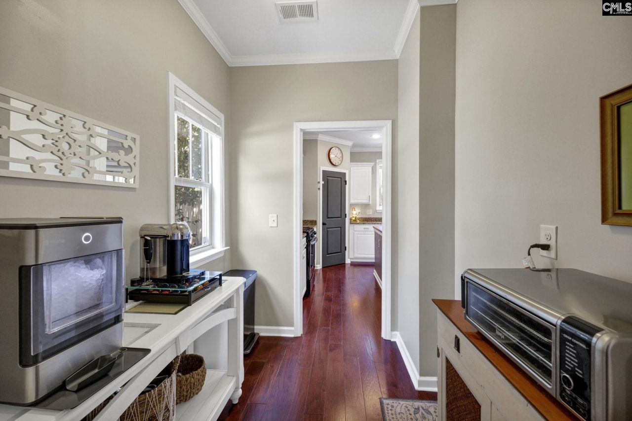 251 Tufton Court  Photo 8