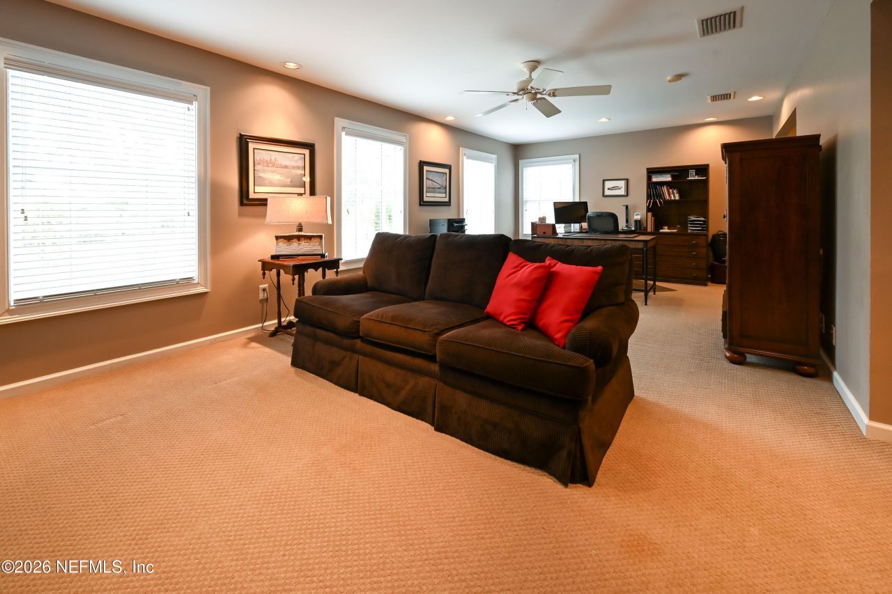 3767 Vickers Lake Drive, Jacksonville, FL 32224 Photo