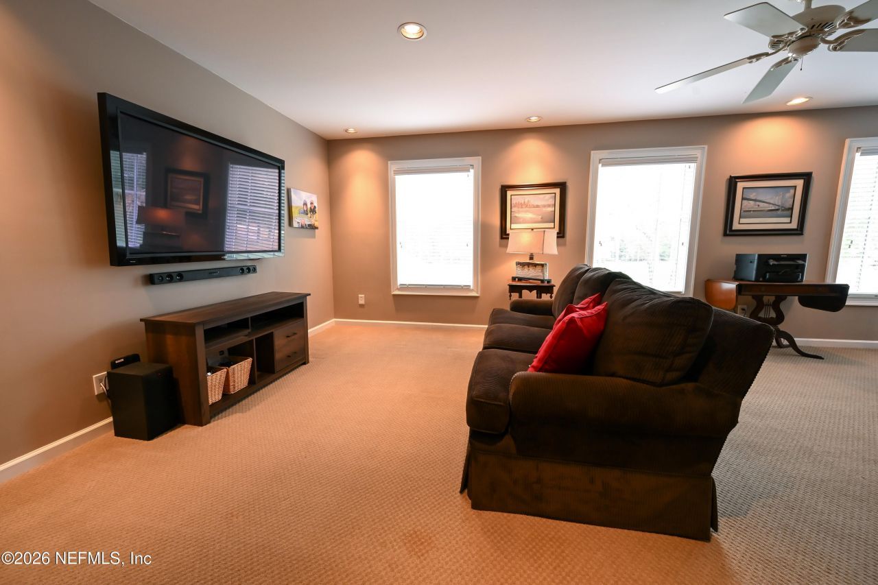 3767 Vickers Lake Drive, Jacksonville, FL 32224 Photo