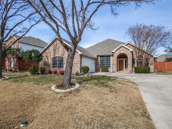 1204 Stonehedge Place, Flower Mound, TX 75028