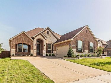 9458 Robinwoods Drive, Frisco, TX 75035