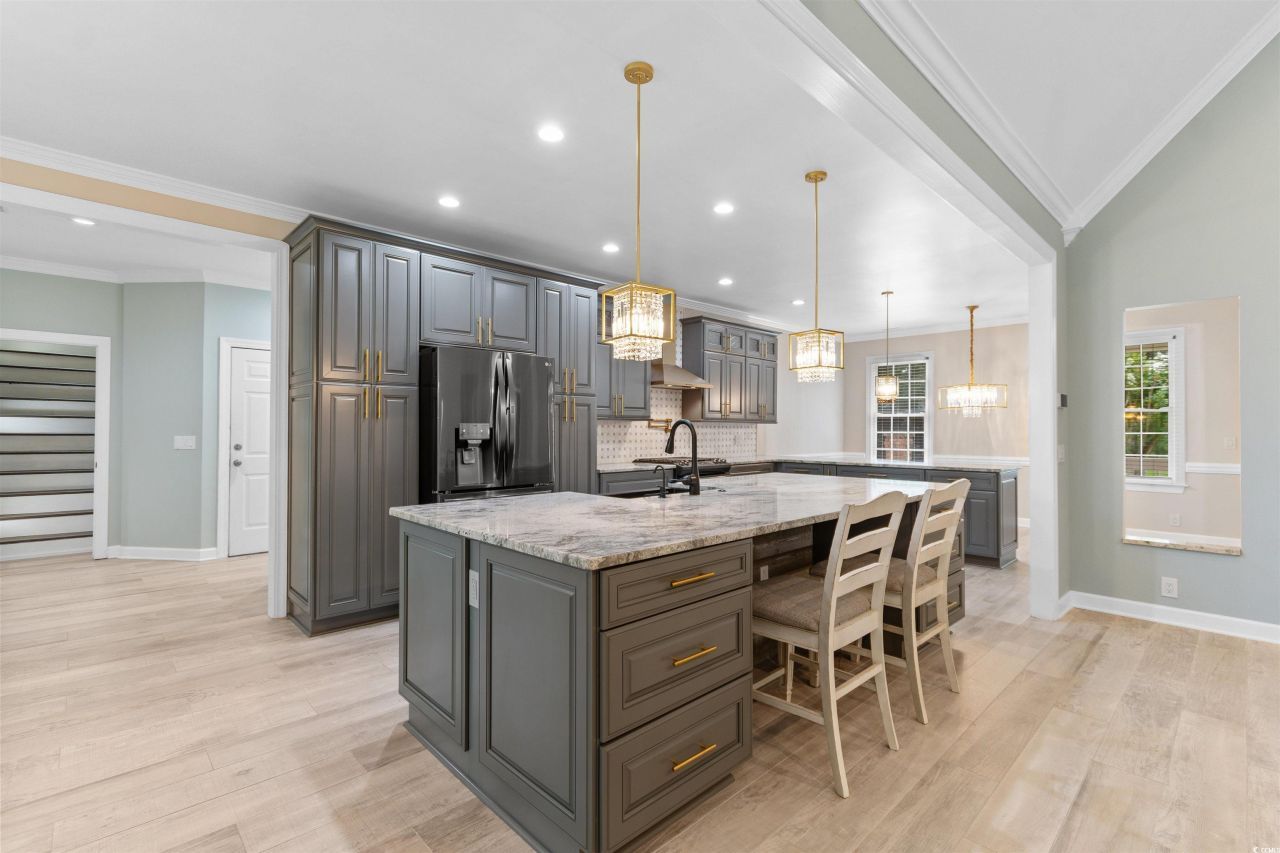 2544 Lake Vista Dr.  Photo 10