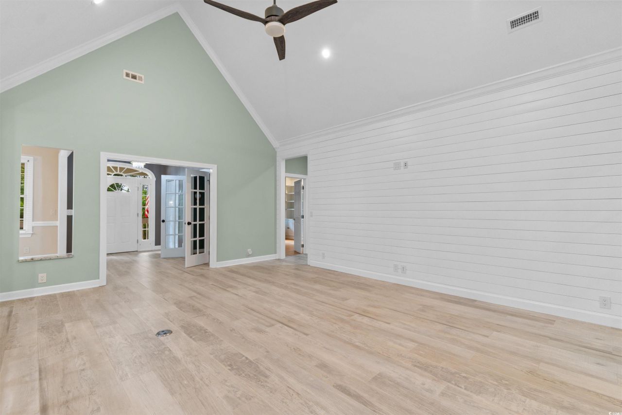 2544 Lake Vista Dr.  Photo 14