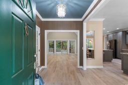 2544 Lake Vista Dr.  photo 4