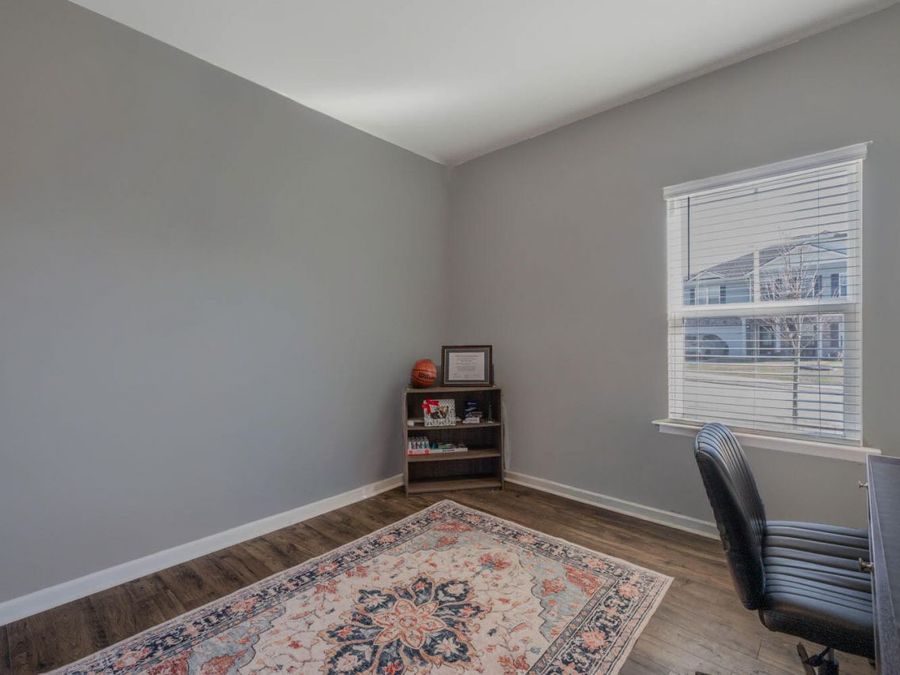 Property Image 28