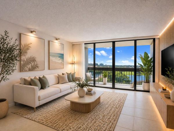 2400 Presidential Way, Unit 1005, West Palm Beach, FL 33401