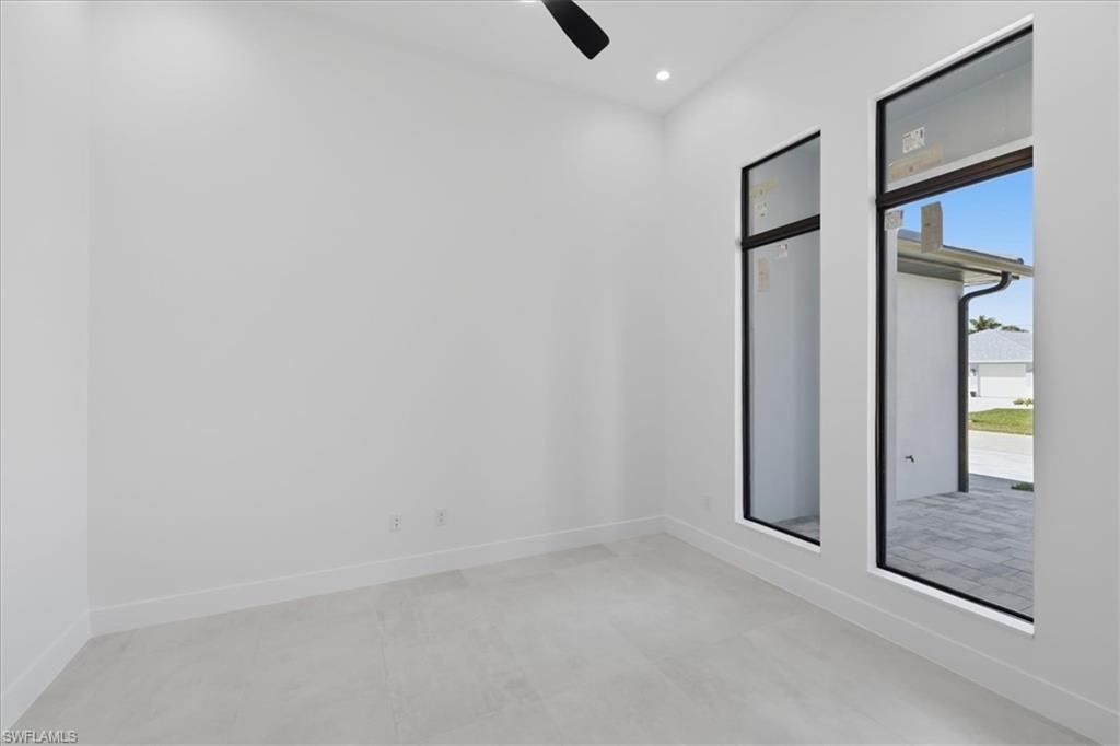 2220 SW 50th Ln, Cape Coral, FL 33914 Photo