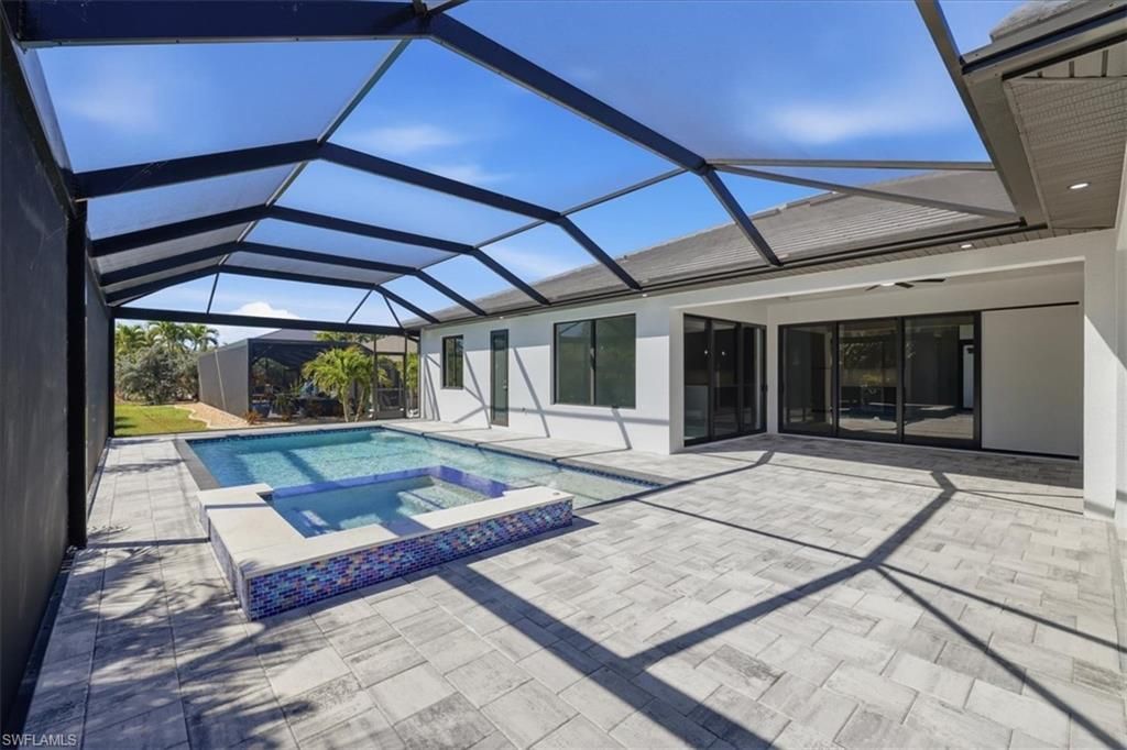 2220 SW 50th Ln, Cape Coral, FL 33914 Photo