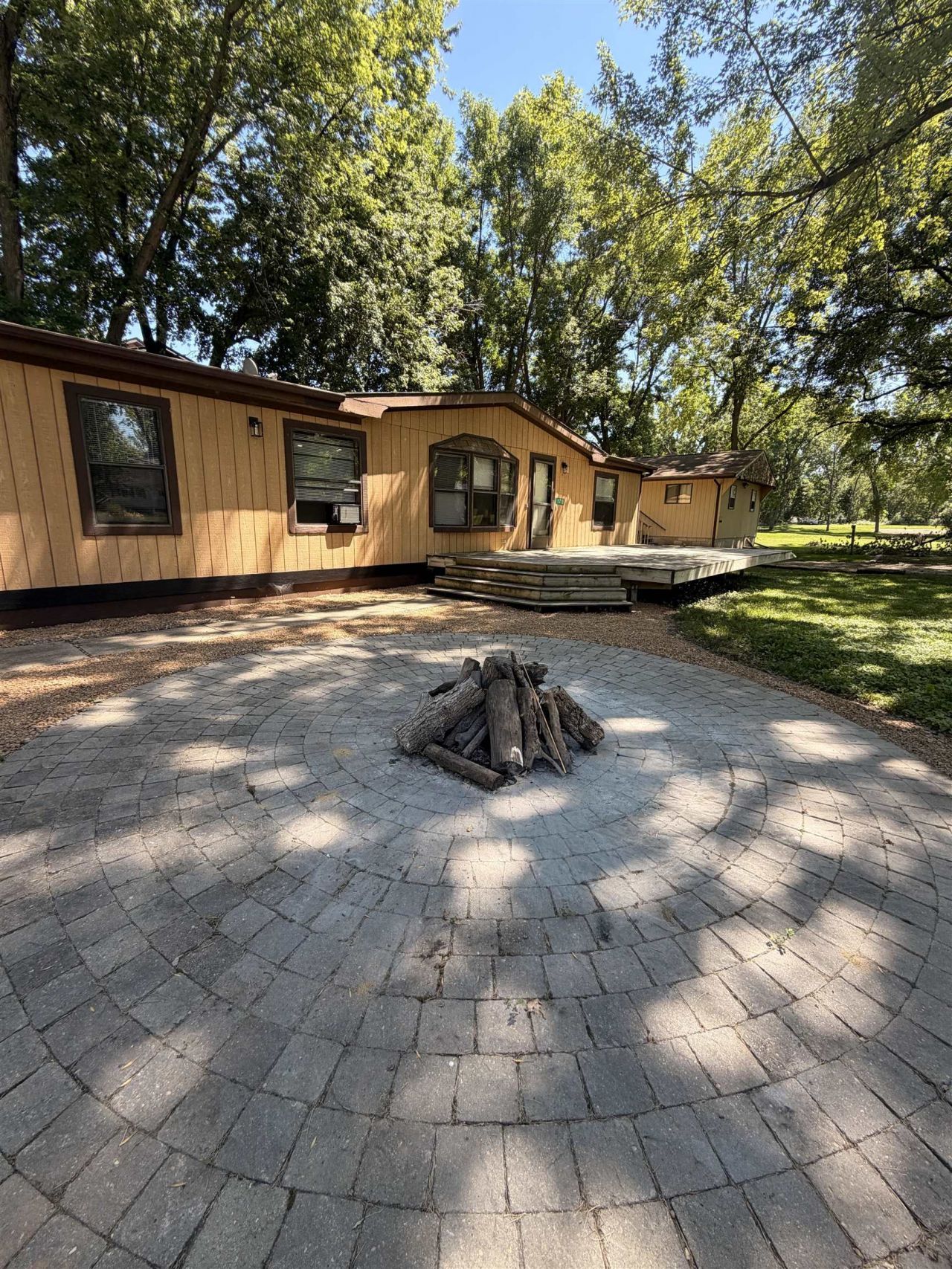 15230 War Eagle Boulevard, Spirit Lake, IA 51360 Main Photo